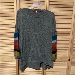 Beeson River Gray Relaxed Sweatshirt with Multicolor Sleeves
